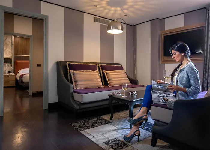 The At The Spanish Steps Exclusive Collection - The Pearl Penthouse * Roma