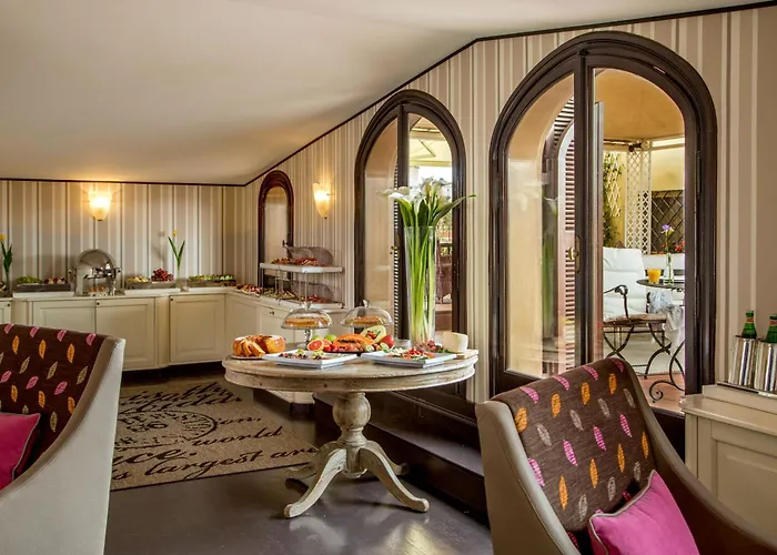 The At The Spanish Steps Exclusive Collection - The Pearl Penthouse
